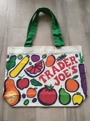 Trader Joe’s Vintage Vegetable Print Canvas Tote Bag Green Handles Grocery Bag