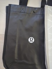 2 Lululemon Reusable Shopping Tote Lunch Bag 12″ Black/White & Gray/White/Maroon