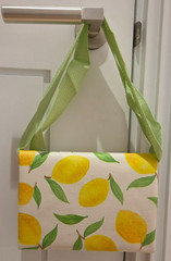 NWT TJ MAXX- Bright Patterned Lemons – Large Reusable Shopping Tote Eco Bag