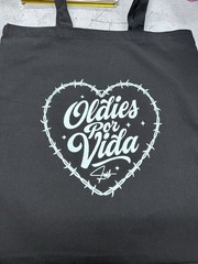 Black Canvas Foldable Shopping Bag with Heart Pattern ‘Oldies Por Vida’ Print