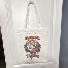 Detroit Tigers Graphic Print Foldable Canvas tote great for school games ect