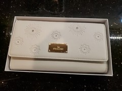 5493061 New 2019 Swarovski Travel Wallet/Wristlet Beige Crystal Women Ladies
