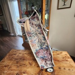 Floral Tapestry Shopping Travel Tote Bag With Wheels Foldable Collapsible 21″EUC