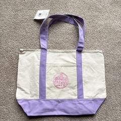Trader Joe’s Easter Tote Bag Medium / Large Lavender Purple & Cream 20.25″ x 15″
