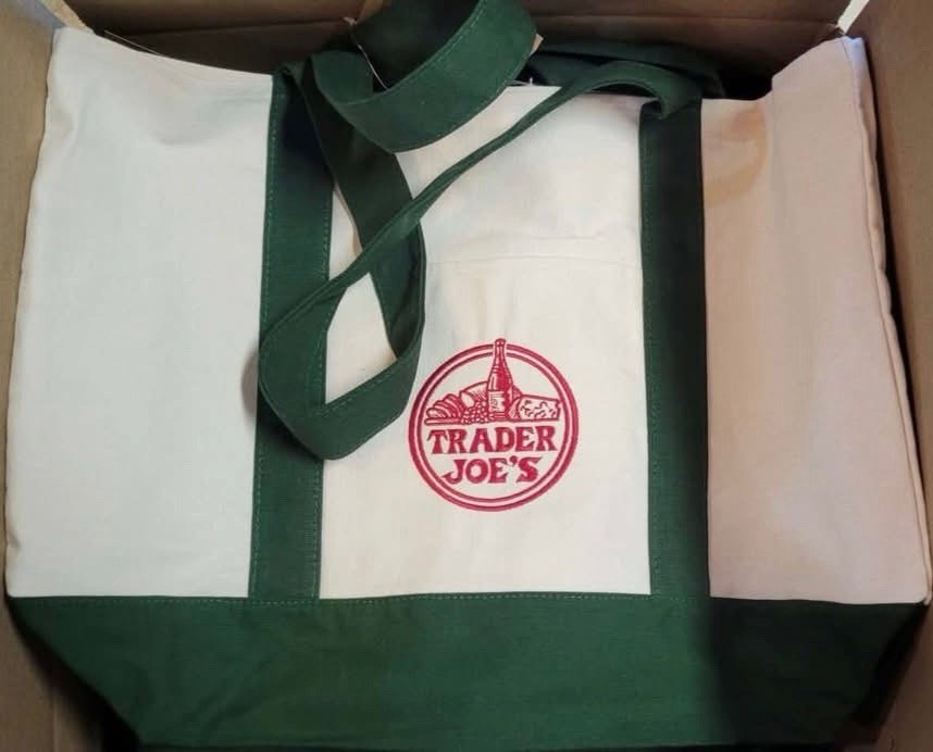 Trader Joe’s Reusable Foldable Tote Bag White & Green 60% Cotton 40% Polyester