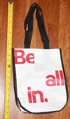 LULULEMON White Red BE ALL IN Reusable Shopping Gym Lunch Bag Small