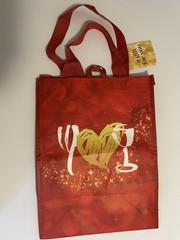 Wegmans CHOOSE LOVE VINYL Bag #1 Shopping / Gift Tote Eco Friendly NEW Red
