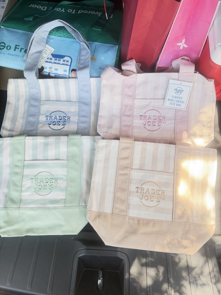 New Trader Joe’s Mini Pastel Stripe Canvas Tote Bag Limited Edition Set Of 4