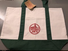 BRAND NEW with Tags – Trader Joe’s – Canvas Tote Shopping Bag – LARGE GREEN