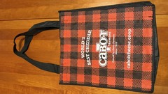 Cabot Cheese Shopping Totes (Four) – Two Plaid and Two Cloth, Never Used