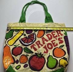 Trader Joe’s Cloth Reusable Tote Bag Pre Owned Made In USA Fruits Vegetables