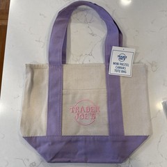 TRADER JOE’S MINI PASTEL CANVAS TOTE BAG LAVENDER EASTER NWT LIMITED FREE SHIP🪺