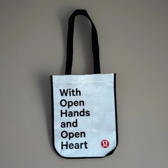 RARE LULULEMON SMALL REUSABLE SHOPPING TOTE BAG WITH OPEN HANDS AND OPEN HEART
