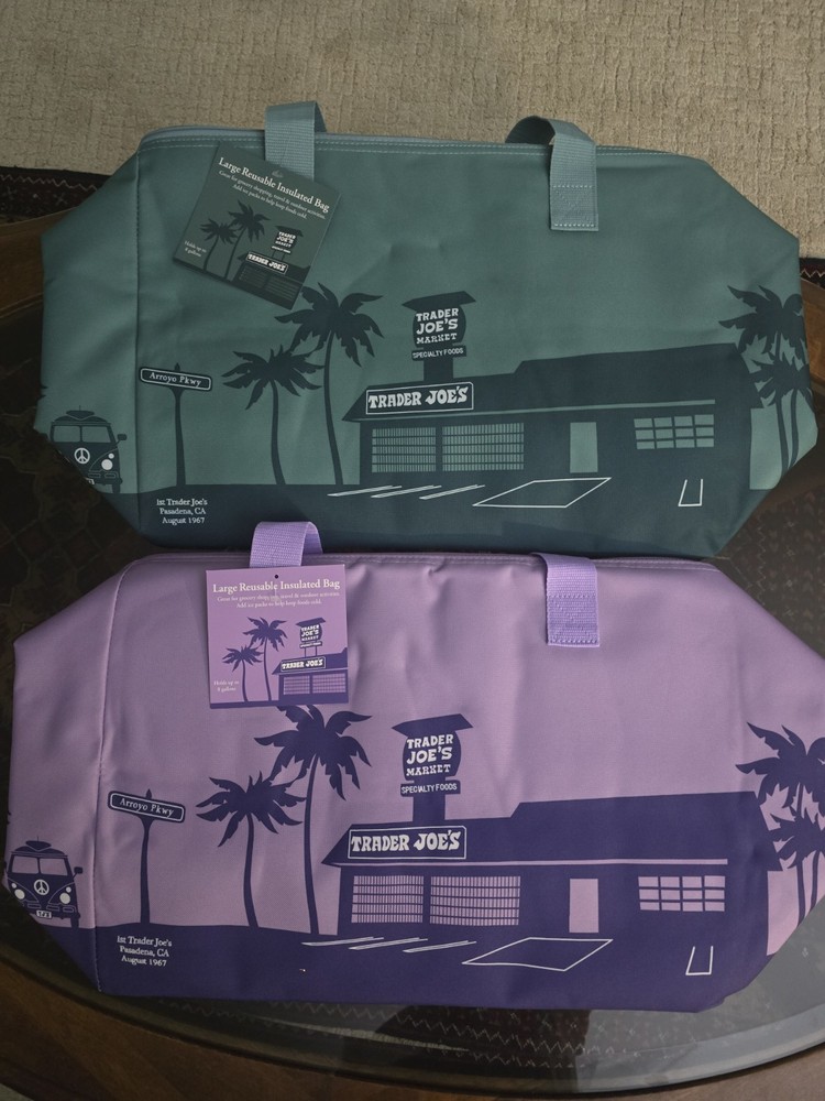 Trader Joe’s NEW Spring Large Insulated Bags set of 2, 8 gallon Green & Purple