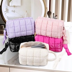 Gosect Quilted Cute Makeup Bag, Checkered Cosmetic Bags Medium, Handle-White