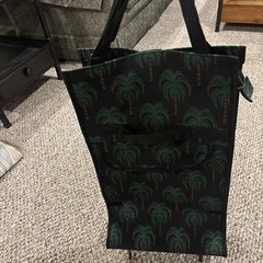 Tapestry Palm Trees Light Weight Rolling Shopping Bag