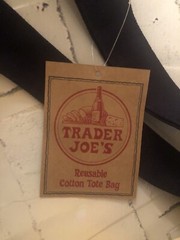 Trader Joes 2 Reusable Fashion Tote Bags Heavy Duty Canvas Bag NWT Rare In Store