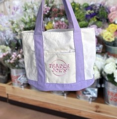 Trader Joe’s Lavender Purple Large Canvas Tote Shopping Bag 2026 Limited 💜🐣🛍️