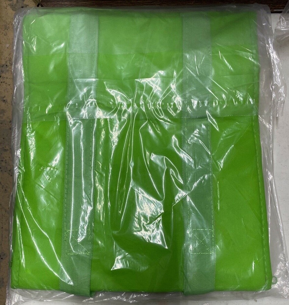 Larger Reusable Thermal Grocery Bag Zipper Shut With Handles Heavy Duty 12 X 12