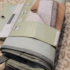 Tahari Home Underbed Storage Bags 2-Pack Light Green Clear Window 30x18x6