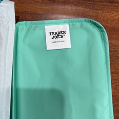 Trader Joe’s Summer Fun Lime Green Mini Insulated Tote Bags