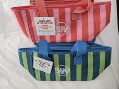 Trader Joe’s Mini Insulated Tote Bag – New 2026 Set of 5 Limited 1.5 Gallon