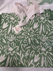 9 – Reusable Shopping Grocery Gift Tote Bag NWT Multipack, 3 of each design