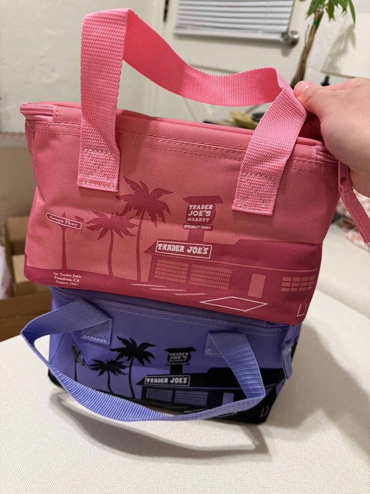 Trader Joe’s Valentines Day Mini Insulated Tote Bag (Pink & Lavender )