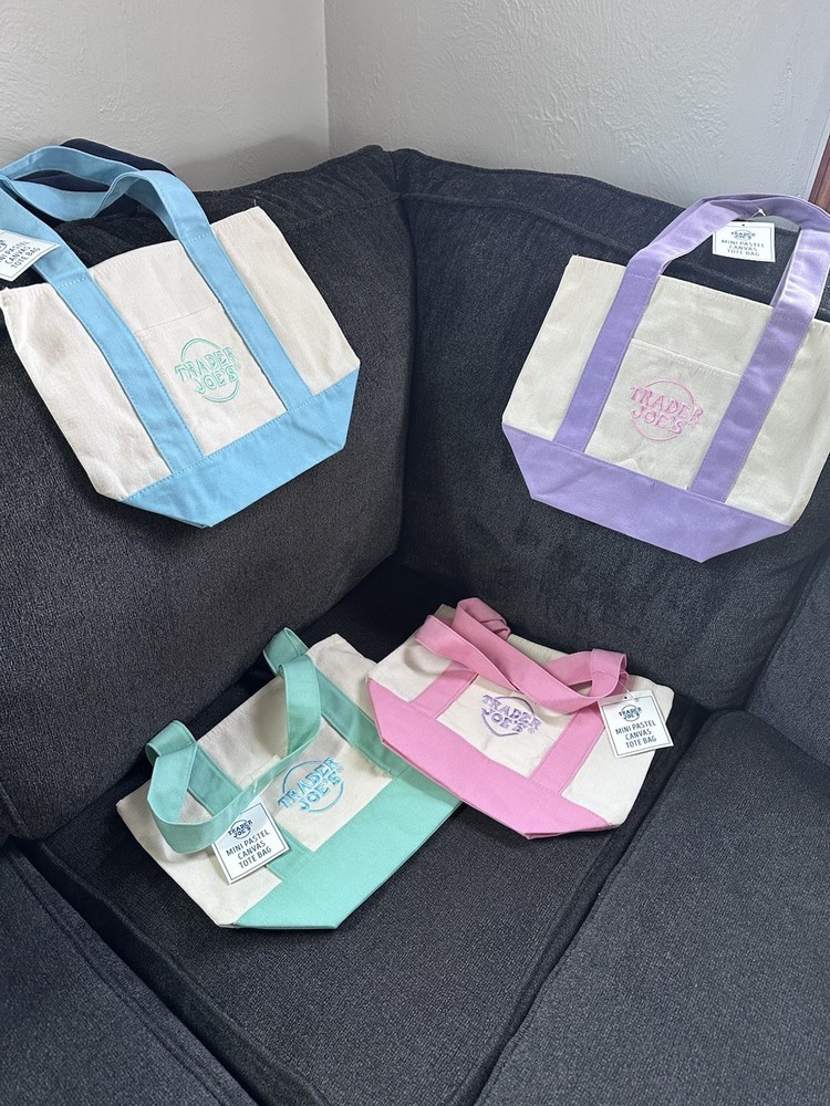 Trader Joe’s Mini Foldable Canvas Tote Bags Blue Purple Pink Green Set of 4