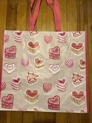 NEW Shopping Gift Bag VALENTINES 💌 DAY SWEETS CAKE 🍰 Reusable Big Tote