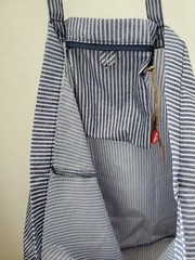 LEVI’S REUSABLE BAG RED WHITE & BLUE STRIPED Size 16 3/4 in. x 16 in. x 5 in