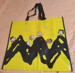 Peanuts Gang Charlie Brown Yellow XLarge Reusable Shopping Gift Bag with Handle