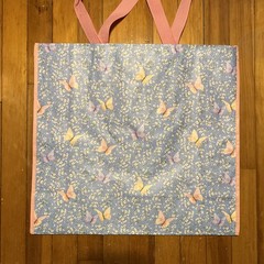 TJX – 🦋Butterflies 🦋 & Baby’s Breaths – Large Reusable Shopping Tote Eco Bag