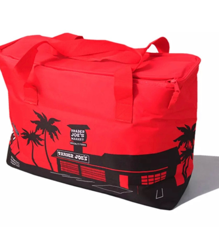 Trader Joes Mini Insulated Bag Red Cooler Lunch Limited Edition