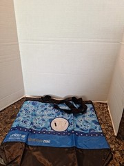 UNICEF Tote Bags Zipper Pocket closed vinyl waterproof Believe in Zero