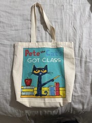 Canvas Foldable Reusable Shopping Bag Pete the Cat Got Class Graphic Print Beige