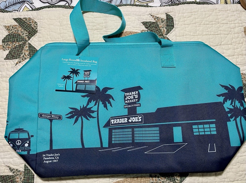 NWT Trader Joe’s Large 8 Gallon Insulated Tote Bag Teal Retired Color Limited Ed