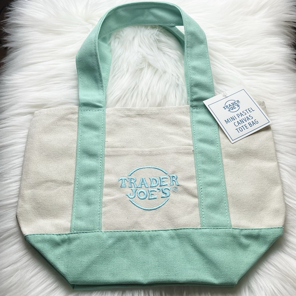 Trader Joe’s Mini Pastel Canvas Tote Bag 2025 MINT GREEN Spring Edition
