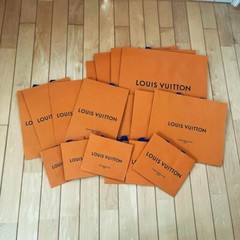 17-piece of LOUIS VUITTON Orange Gift Tote shopping Paper Bags Various size