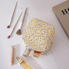 WHHJM Cube Cosmetic Makeup Bag Small Cotton Quilted Yellow Floral