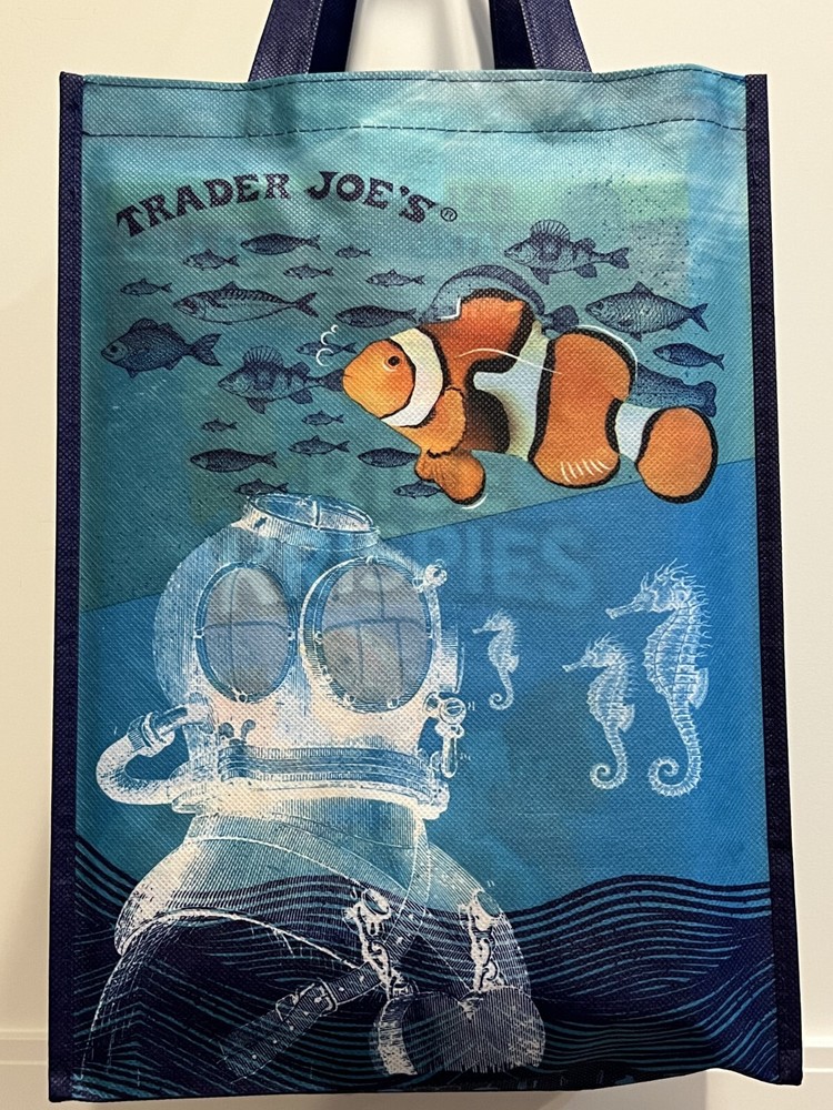 Trader Joe’s RECYCLED OCEAN Reusable Shopping Grocery Tote Bag -Collect ’em All!