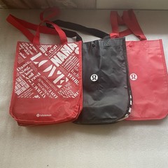 Lululemon Reusable Shopping Tote Bags Lot Black Red Set Of 3 Snap Closure Logo