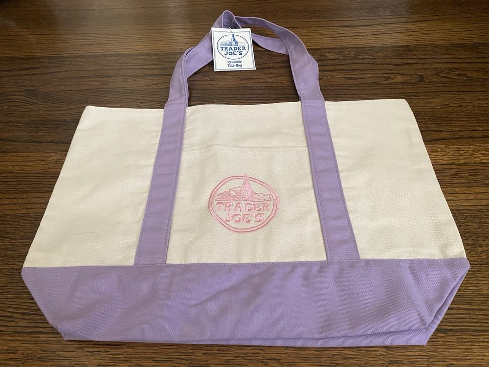 TRADER JOE’S LARGE 20 X 11.5 INCHES CANVAS TOTE BAG LE LAVENDER / NEW WITH TAGS