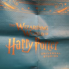 NEW Universal Studios ⚯ ͛ Harry Potter Medium Size Reusable Tote• Gift Bag• Shop