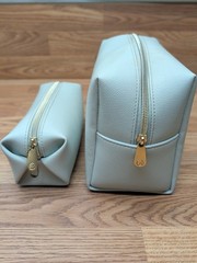 2 pc set Sonia Kashuk Cosmetic Bags for Women Minimalism Makeup Ivory White
