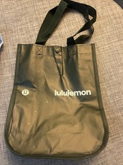 Lululemon Reusable Shopping Gift Bags Small Totes Snap Closure Double Handles