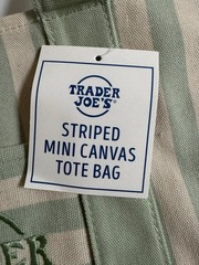 Trader Joe’s Stripe Mini Canvas Tote Bag Set of 4 NWT 2026 Pastel In Hand
