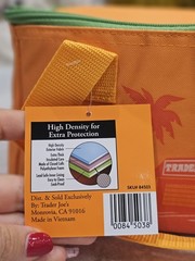 Trader Joe’s 2026 Mini Insulated Tote Summer Fun Ltd Ed Orange Ships Fast