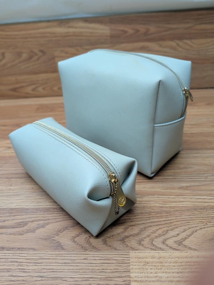 2 pc set Sonia Kashuk Cosmetic Bags for Women Minimalism Makeup Ivory White