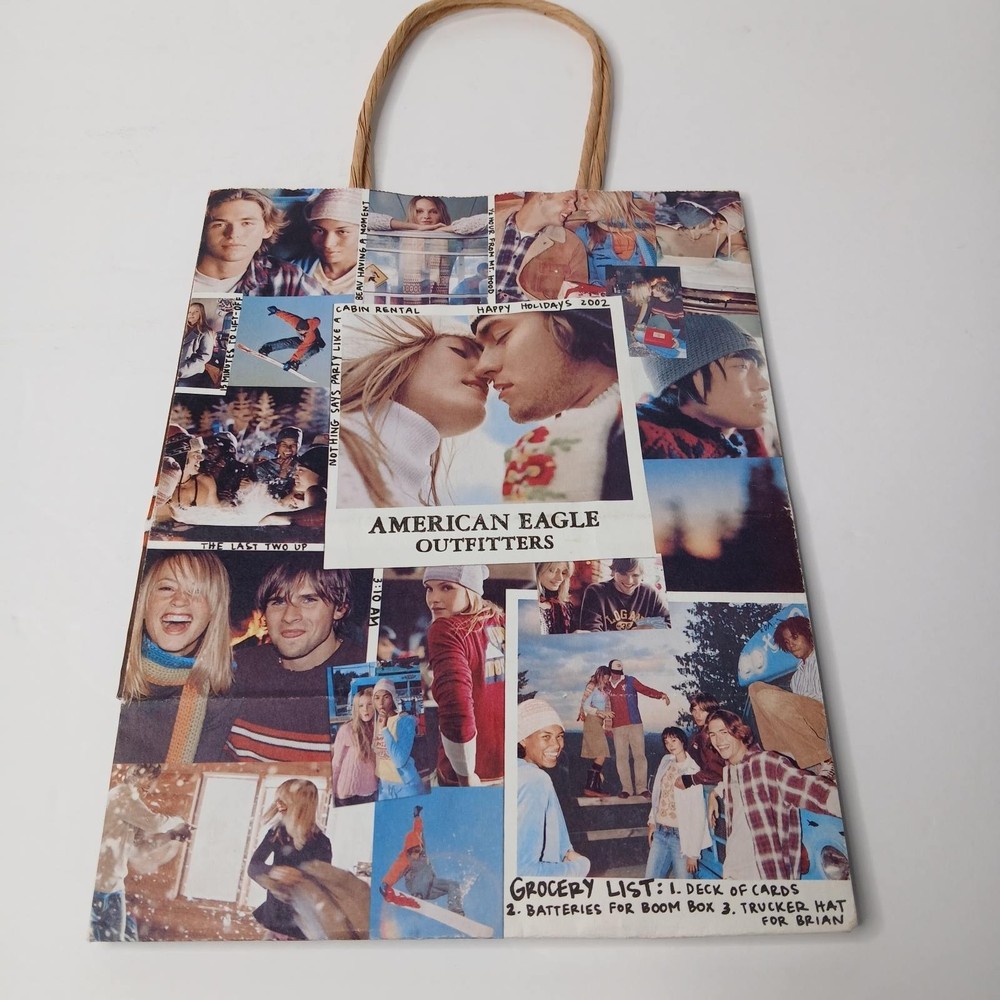 2002 American Eagle Happy Holidays Paper Shopping Mall Bag Y2K 10″x 7 3/4″